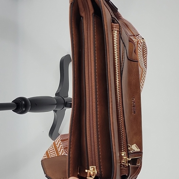 Brown Crossbody Bag NWT - Picture 12 of 16
